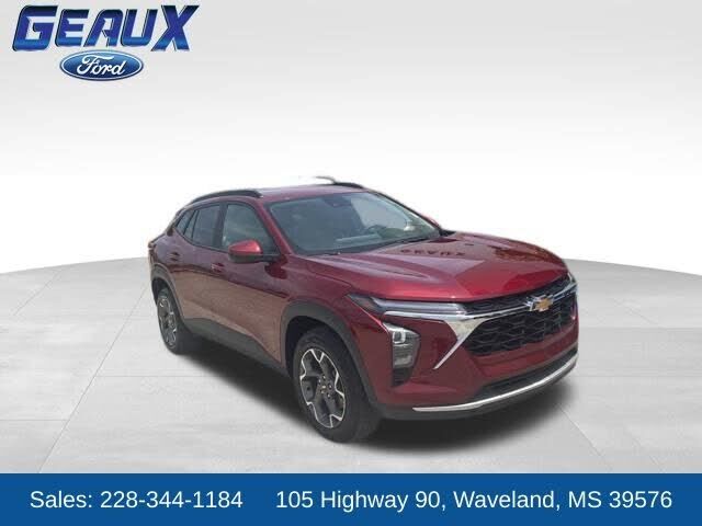 2025 CHEVROLET Trax