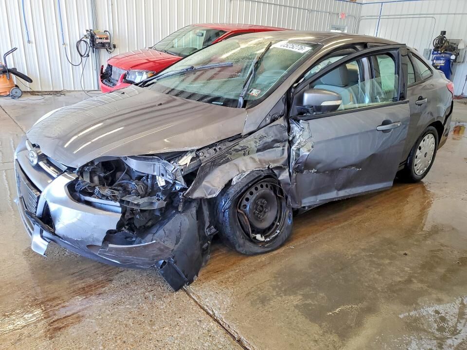 2013 FORD Focus