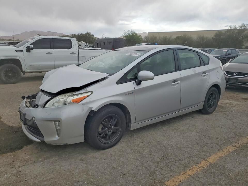 2013 TOYOTA PRIUS