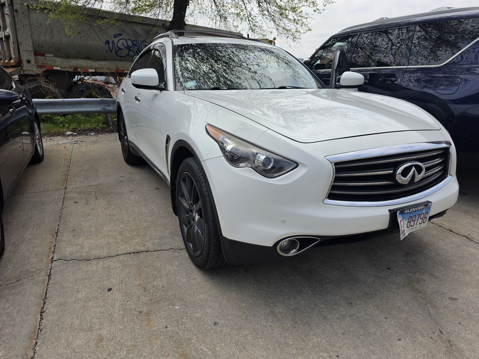 Infiniti FX37