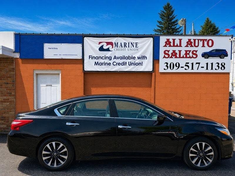 2017 NISSAN Altima