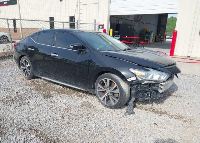 2016 NISSAN Maxima