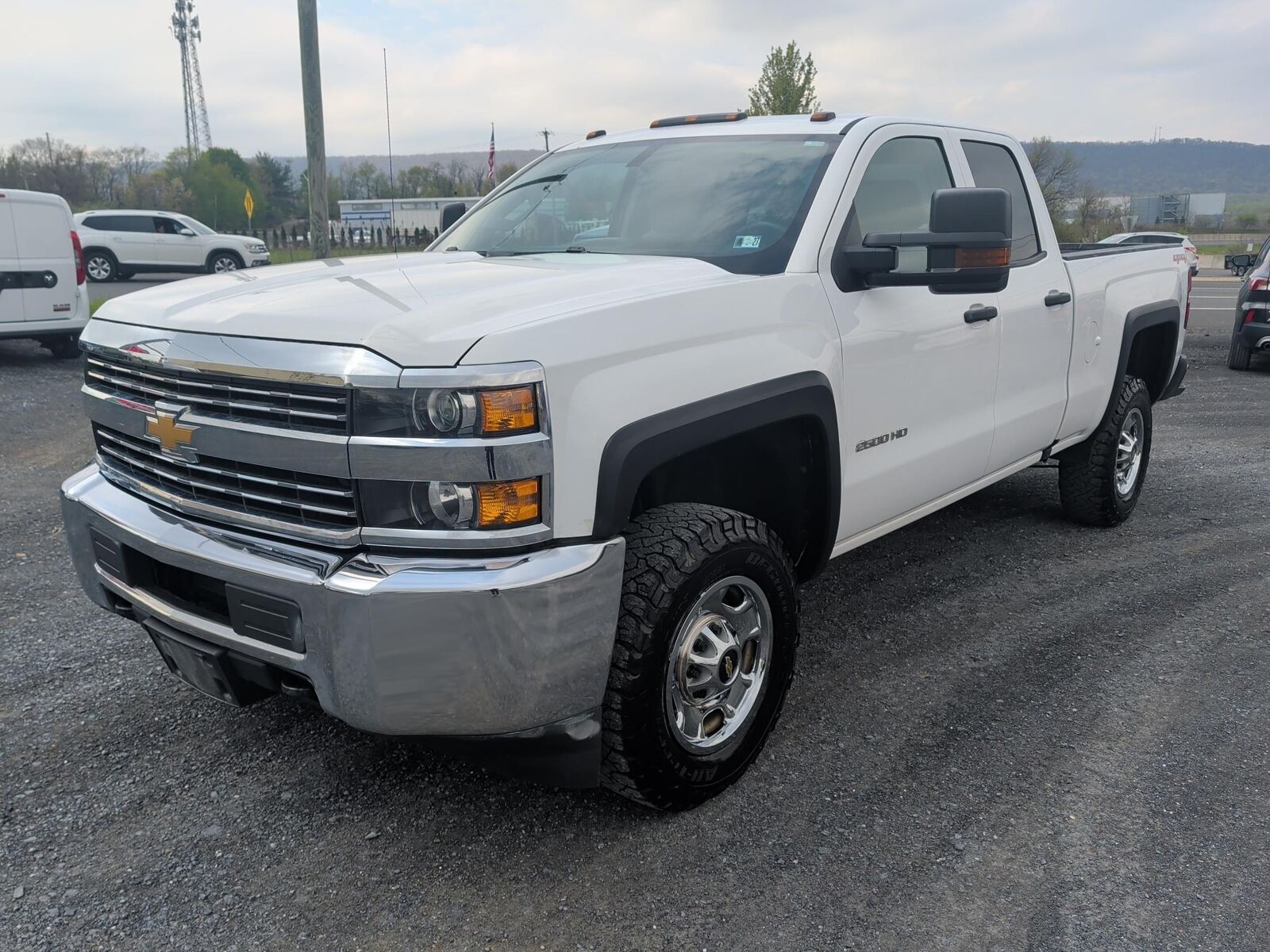 2018 CHEVROLET Silverado