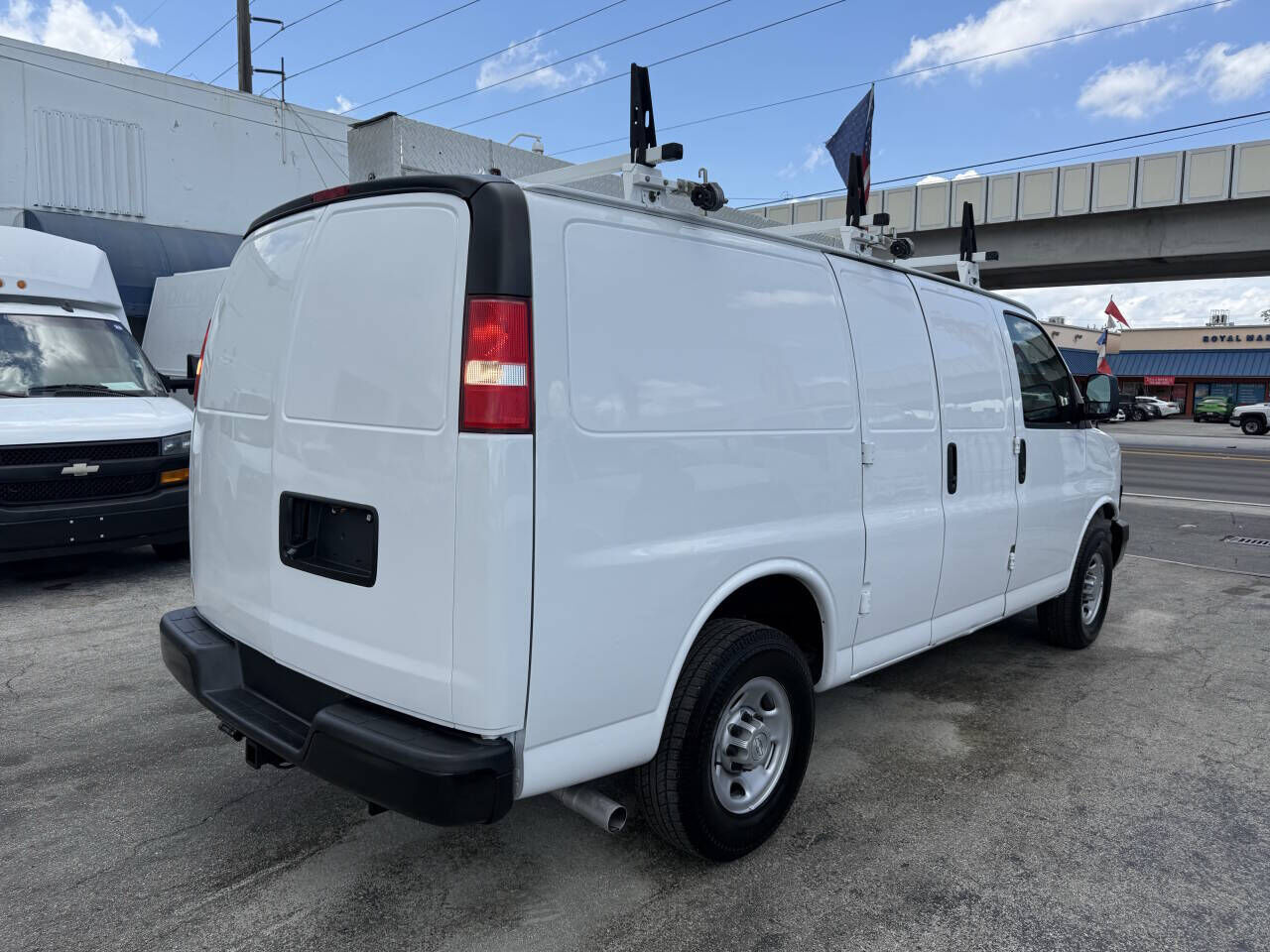2018 CHEVROLET Express