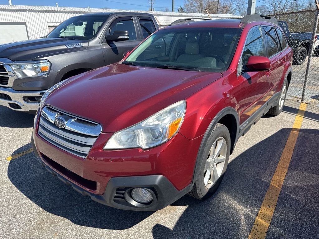 2014 SUBARU Outback