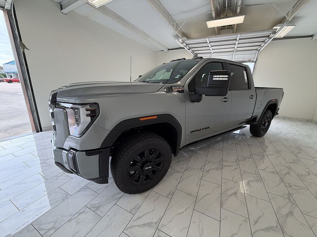2026 GMC Sierra HD