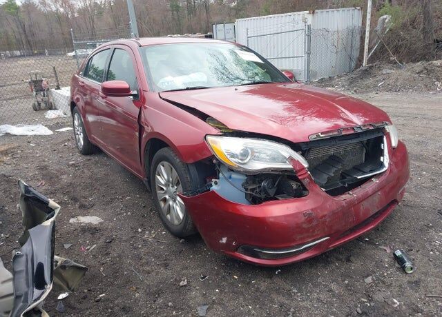 2014 CHRYSLER 200