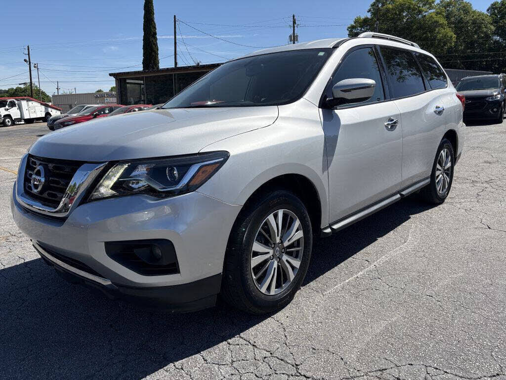 2020 NISSAN Pathfinder
