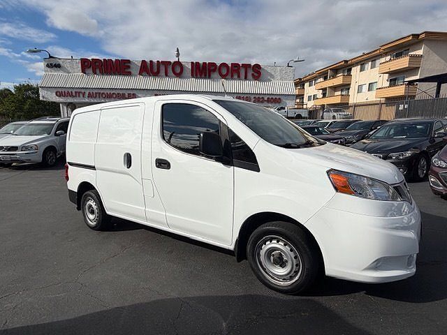 2020 NISSAN NV200
