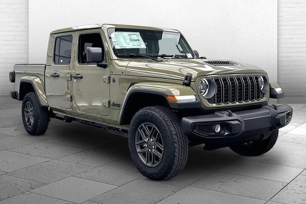 2026 JEEP Gladiator