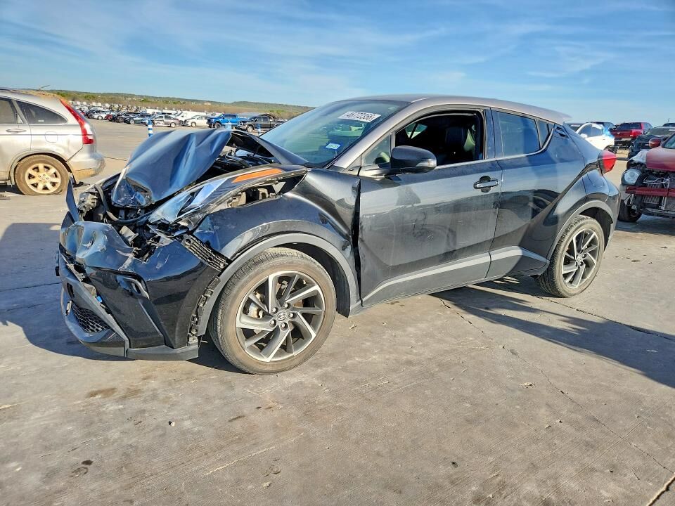 2021 TOYOTA C-HR