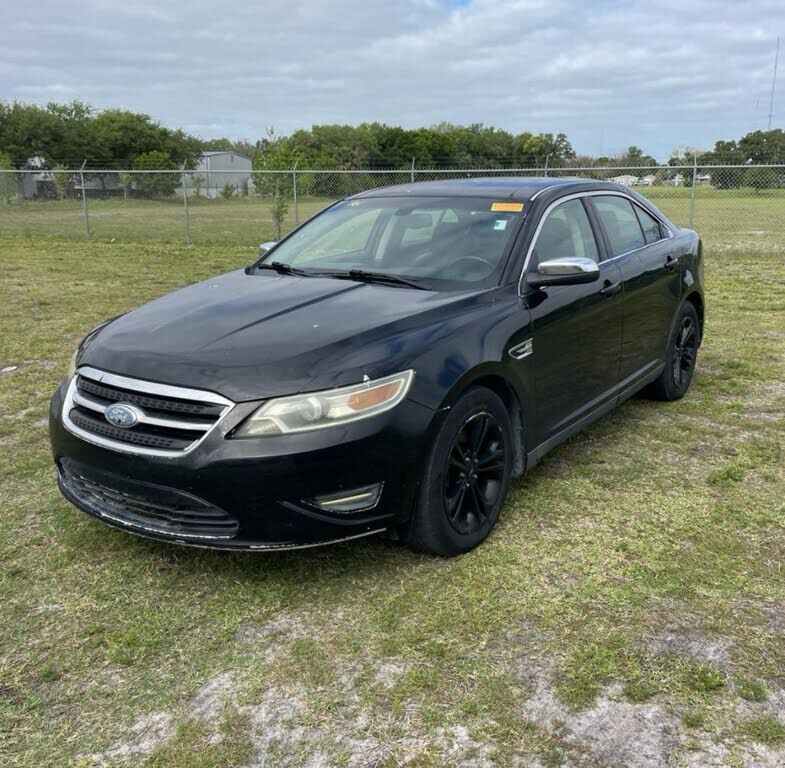 2012 FORD Taurus