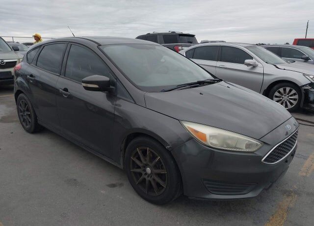 2016 FORD Focus