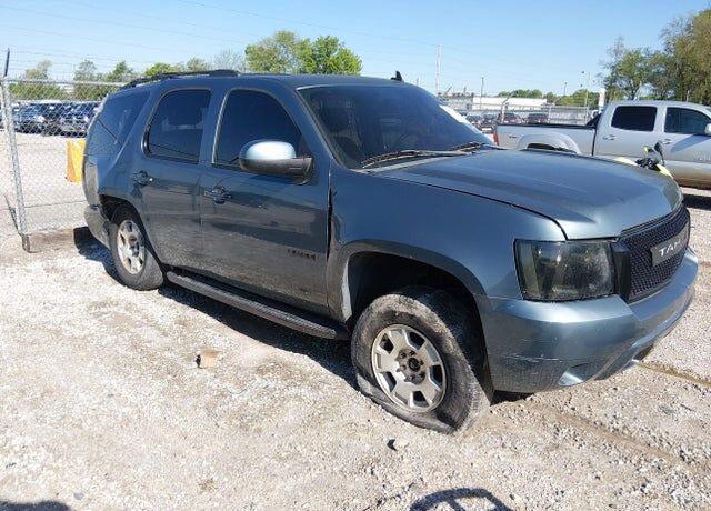 2010 CHEVROLET Tahoe