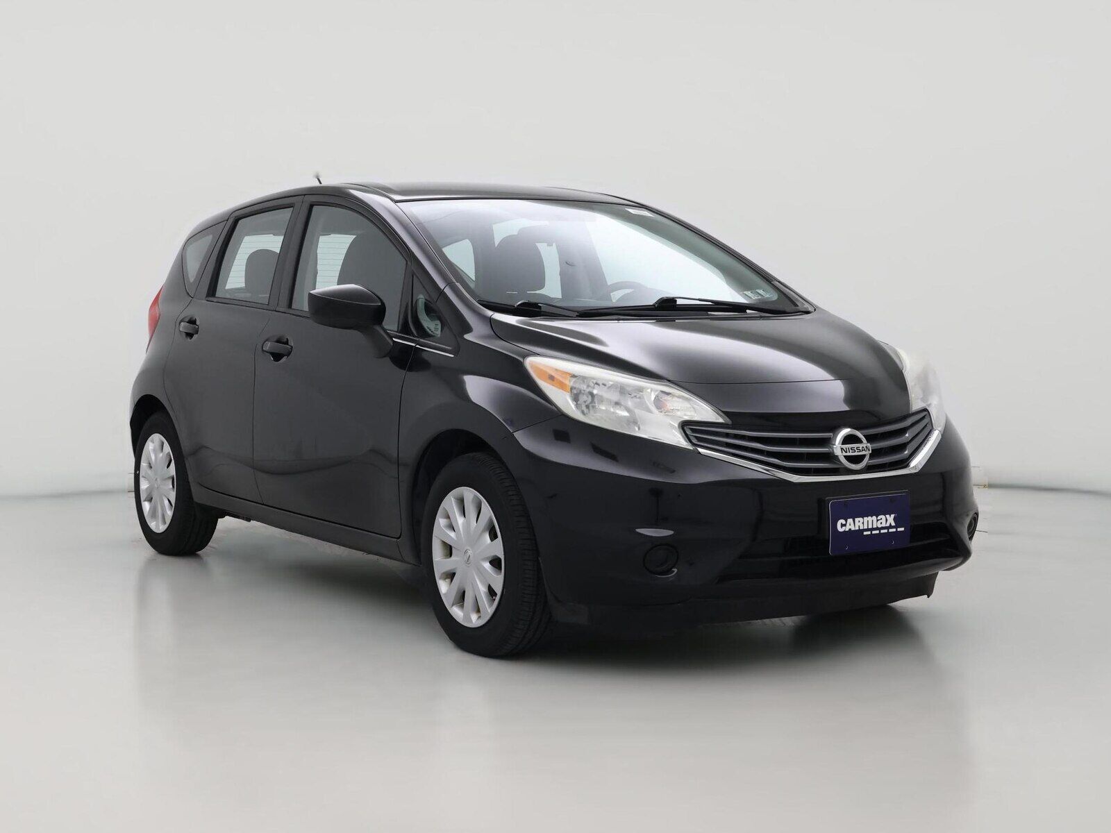 2015 NISSAN Versa