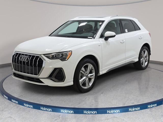 2022 AUDI Q3