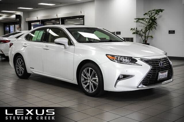 2018 LEXUS ES