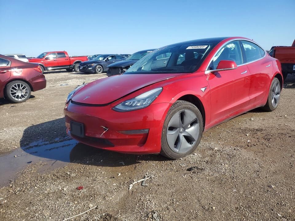 2020 TESLA Model 3