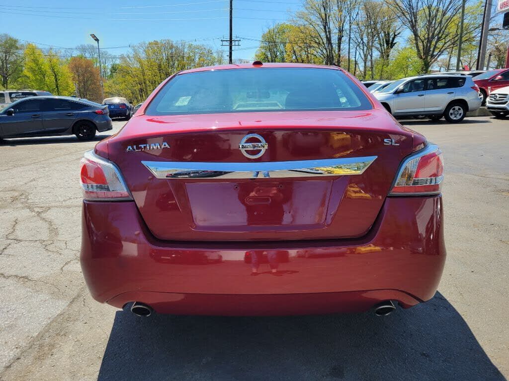 2015 NISSAN Altima