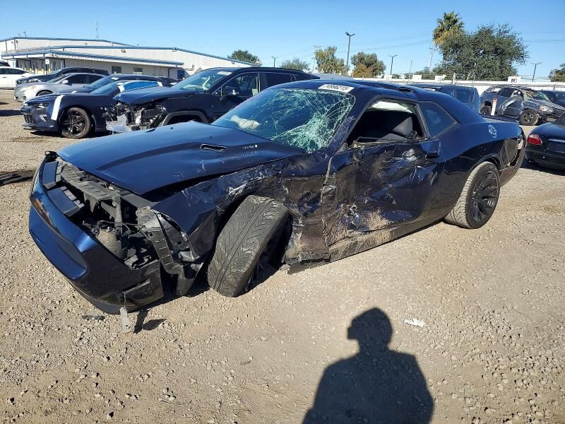 2012 DODGE Challenger