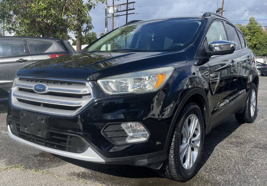 2018 FORD Escape