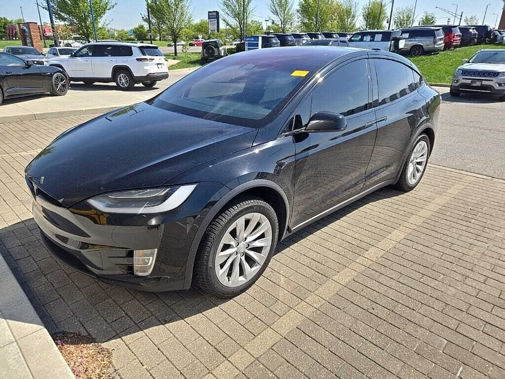 2019 TESLA Model X