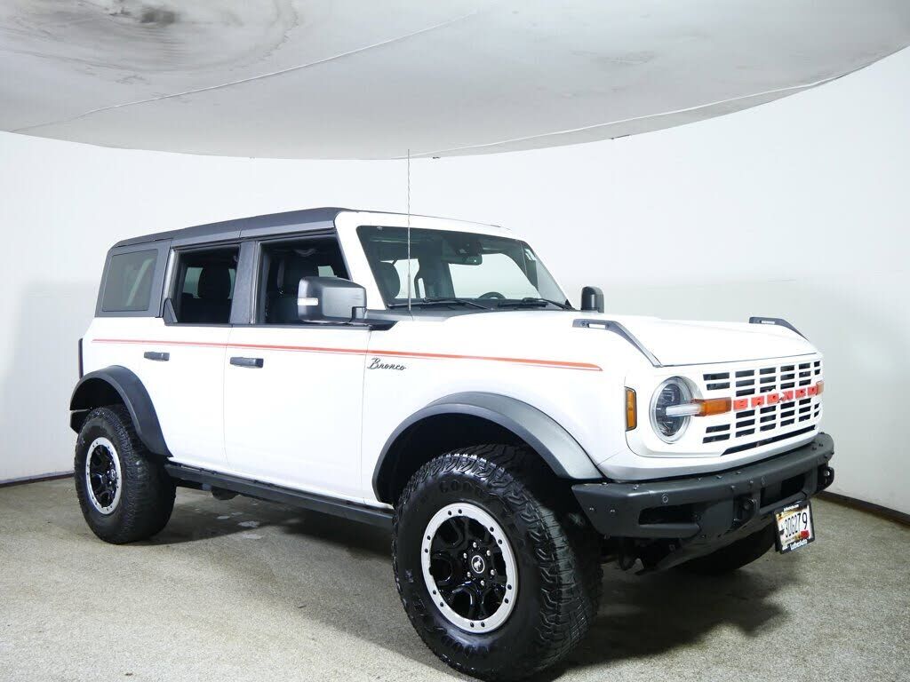 2023 FORD Bronco