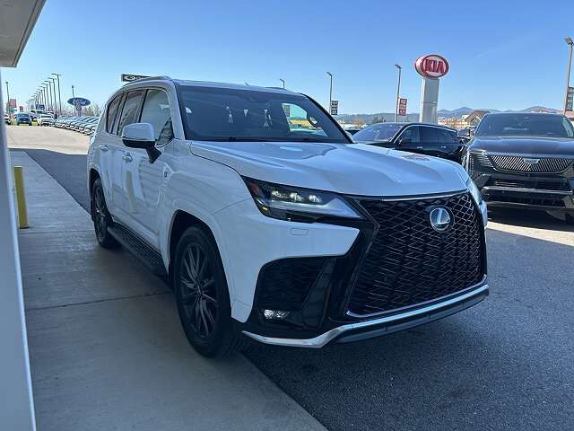 2024 LEXUS LX