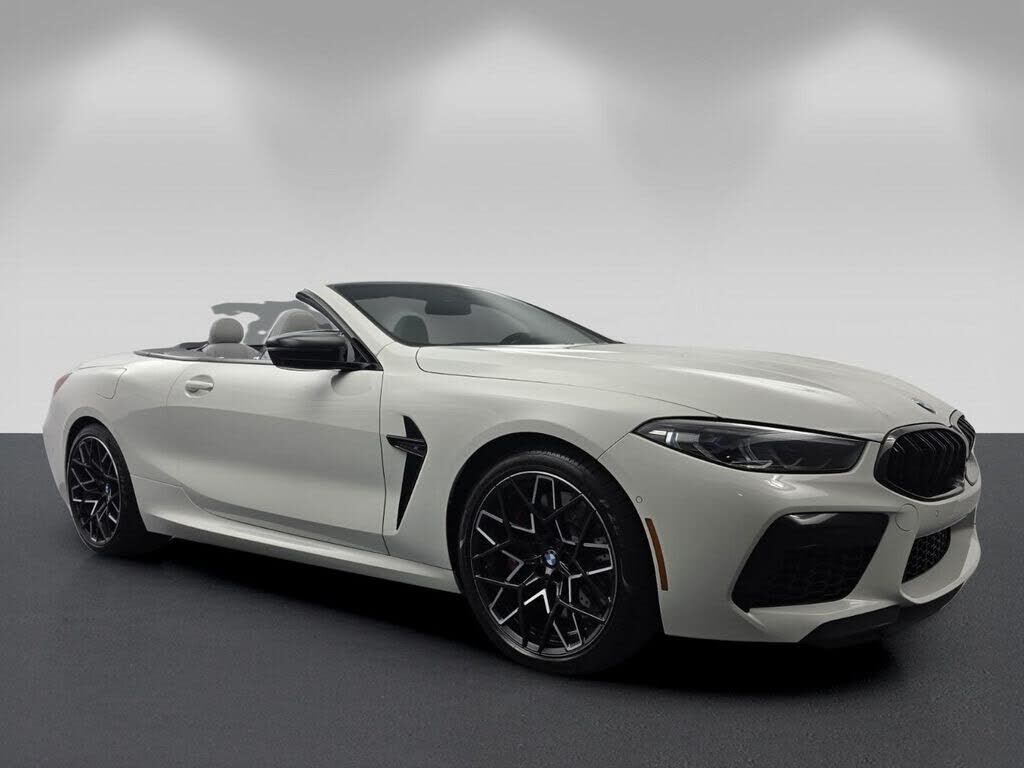 2024 BMW M8