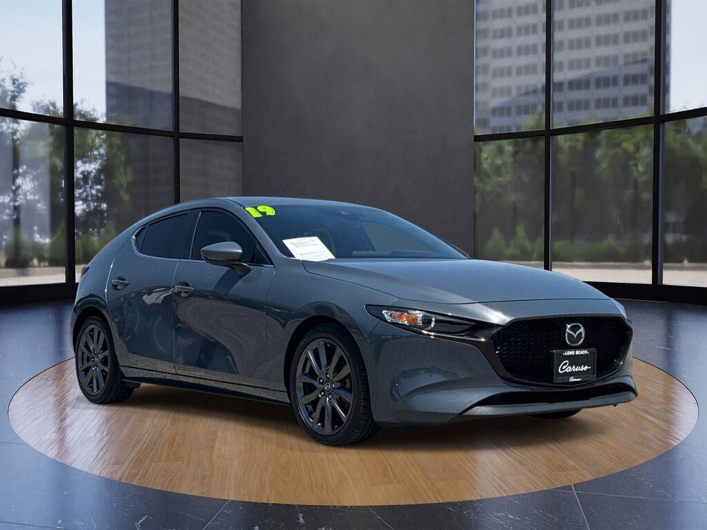2019 MAZDA Mazda3