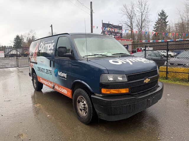 2020 CHEVROLET Express