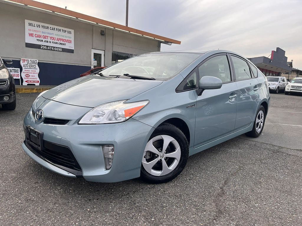 2013 TOYOTA PRIUS