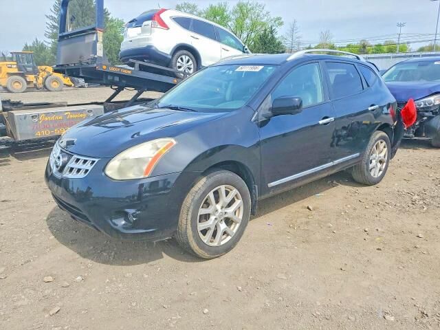 2013 NISSAN Rogue