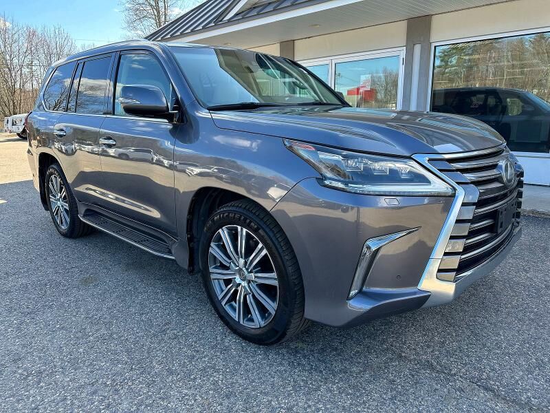 2017 LEXUS LX