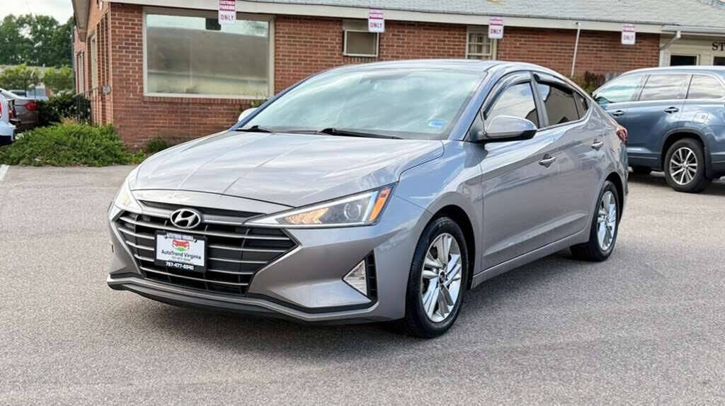 2020 HYUNDAI Elantra
