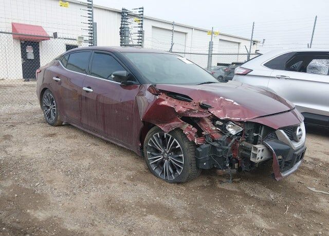 2017 NISSAN Maxima