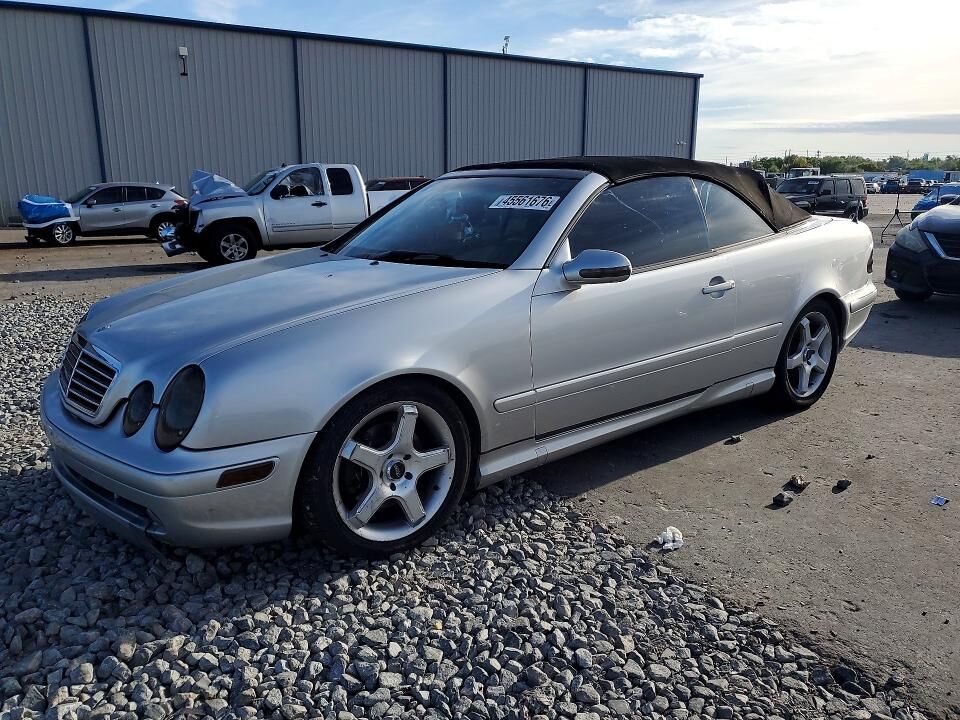 2000 MERCEDES-BENZ CLK-Class