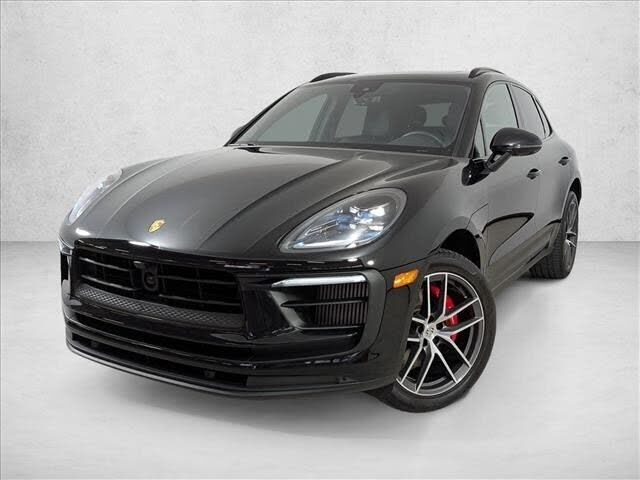 2025 PORSCHE Macan