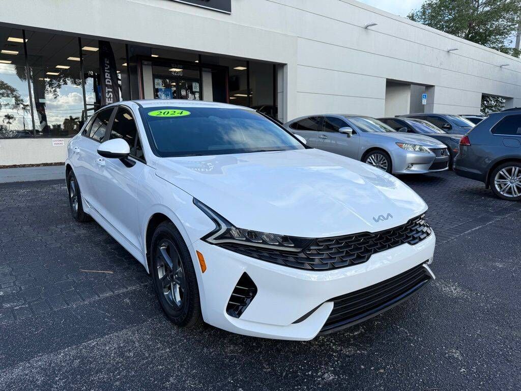2024 KIA K5
