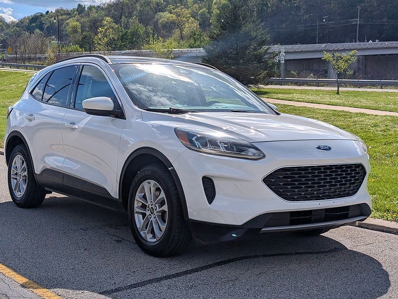 2020 FORD Escape