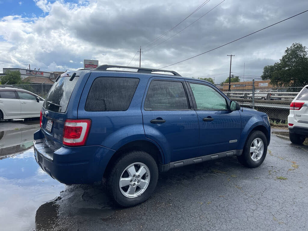 2008 FORD Escape