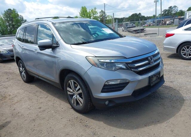 2016 HONDA Pilot