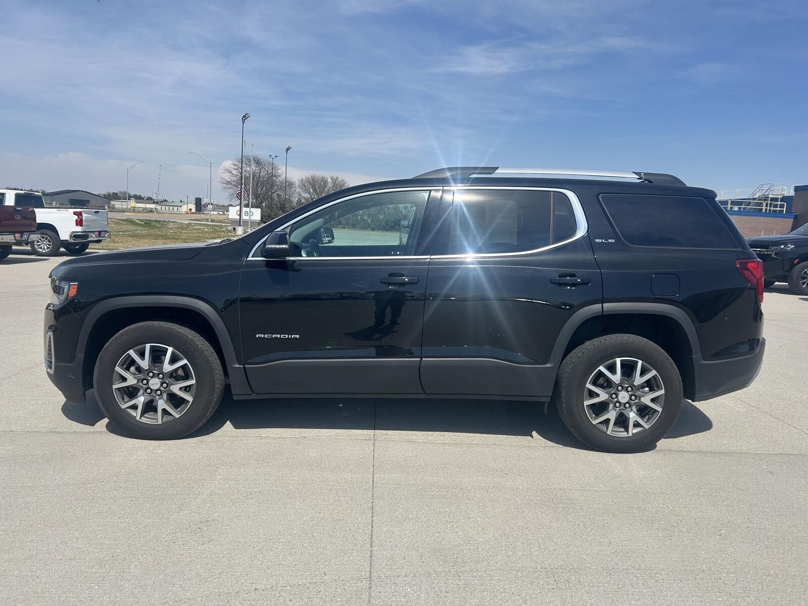 2023 GMC Acadia