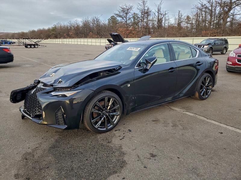 2024 LEXUS IS