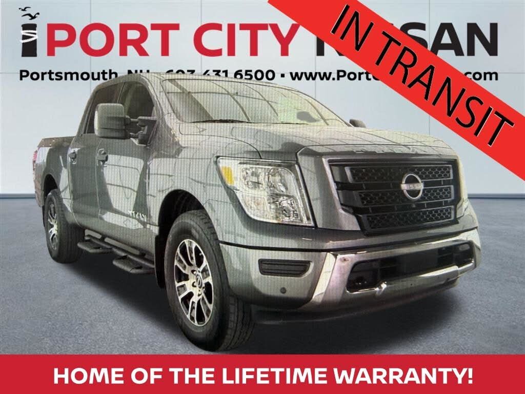 2024 NISSAN Titan