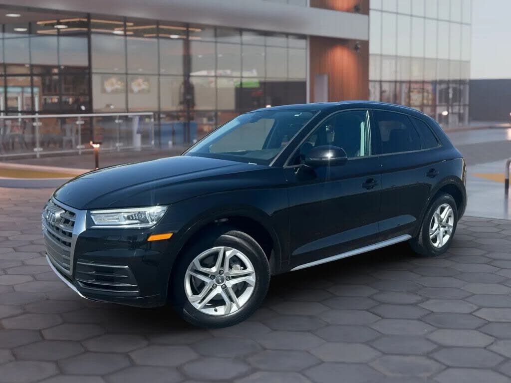 2018 AUDI Q5