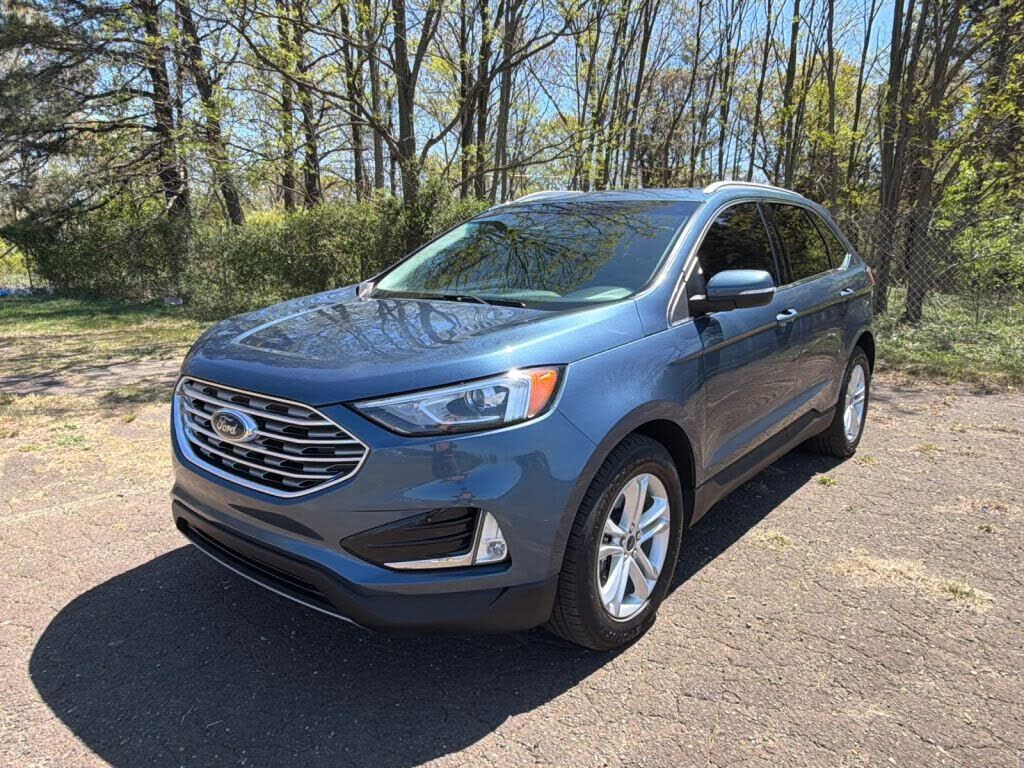 2019 FORD Edge