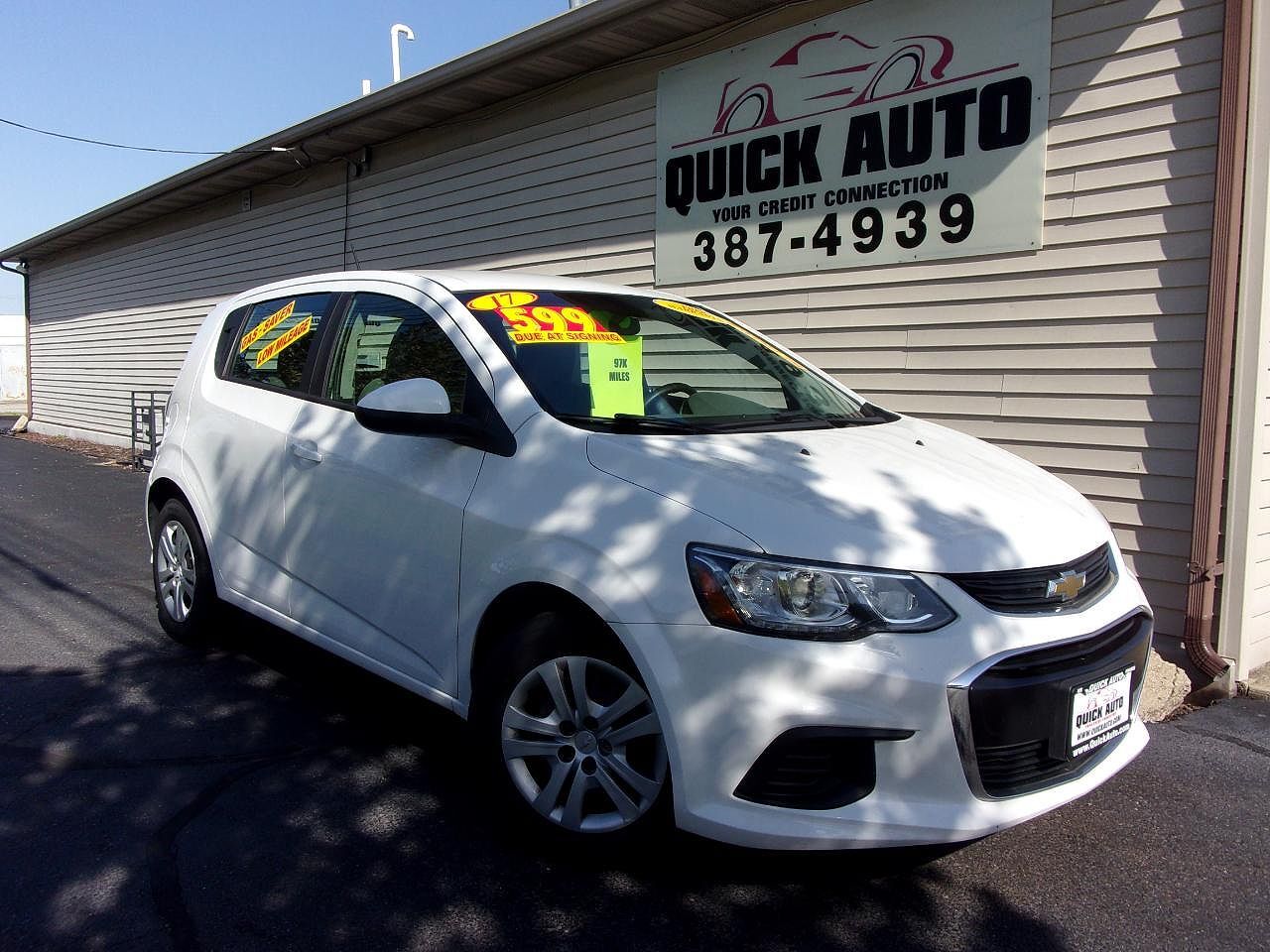 2017 CHEVROLET Sonic