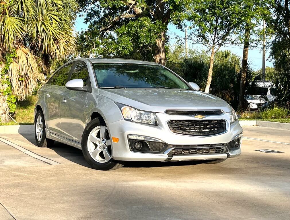 2015 CHEVROLET Cruze