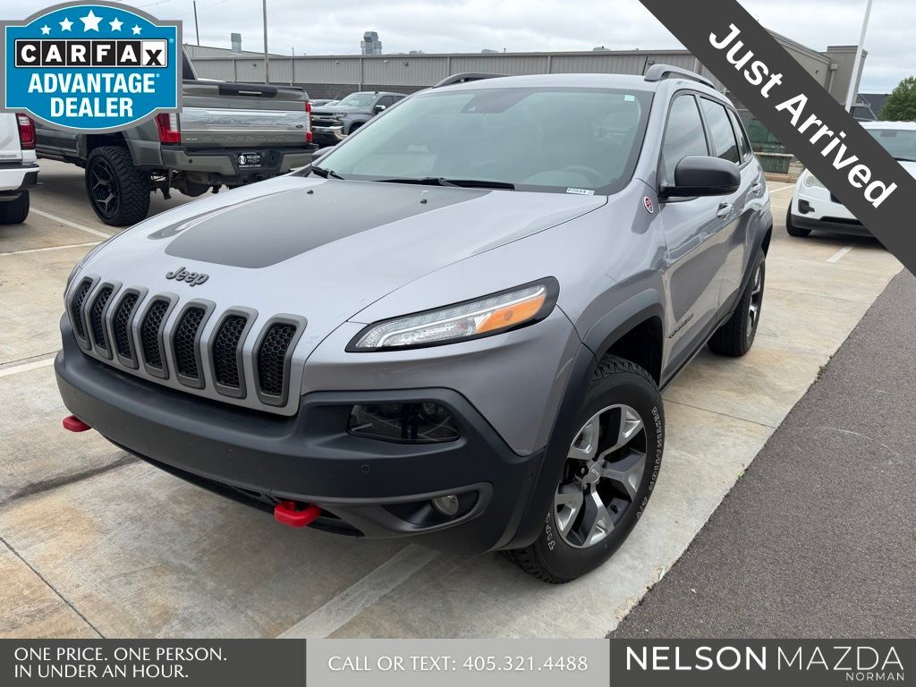2017 JEEP Cherokee